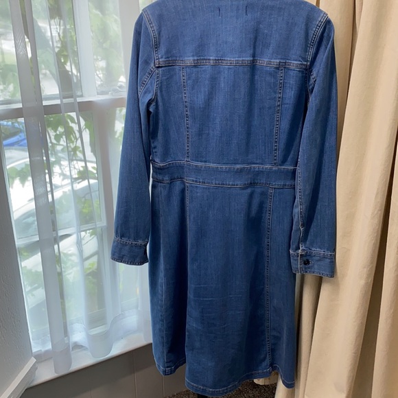 Madewell denim dress in size 8 - Picture 5 of 5